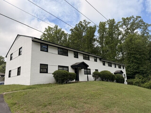 Building Photo - Affordable 2BR/1BA Units in Winston?Salem – Fresh, Comfortable Living at 1126 Conley Street