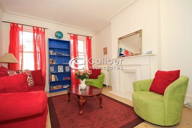 Foto del edificio - 336 W 47th St