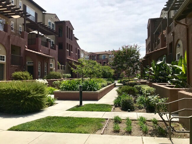 Well Maintained Complex - 1317 Marcello Dr