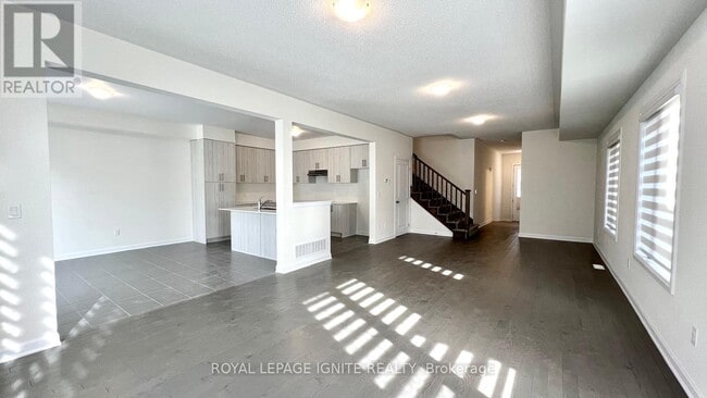 Building Photo - 85 Oakmont Dr