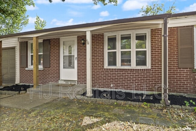 Photo - 1738 Bradshaw Dr House