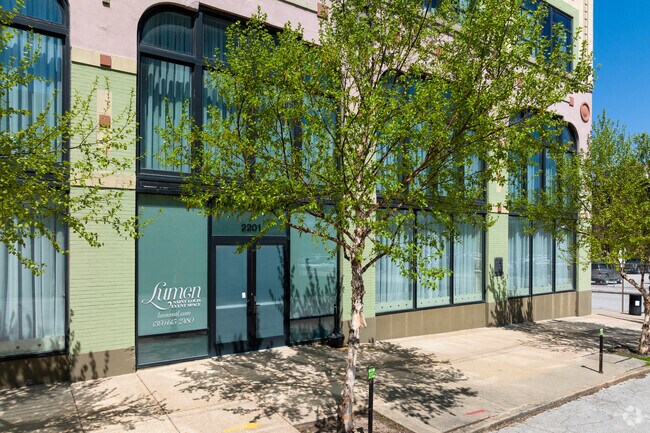 Entrada - Packard Lofts