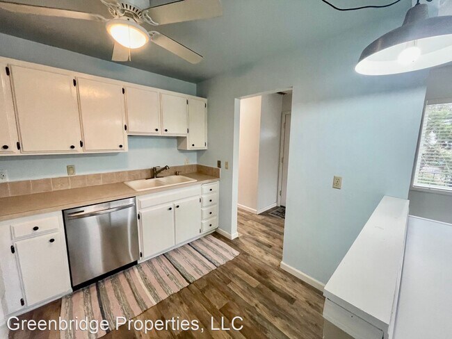 Building Photo - 1 br, 1 bath House - 378 N Hayden Island D...