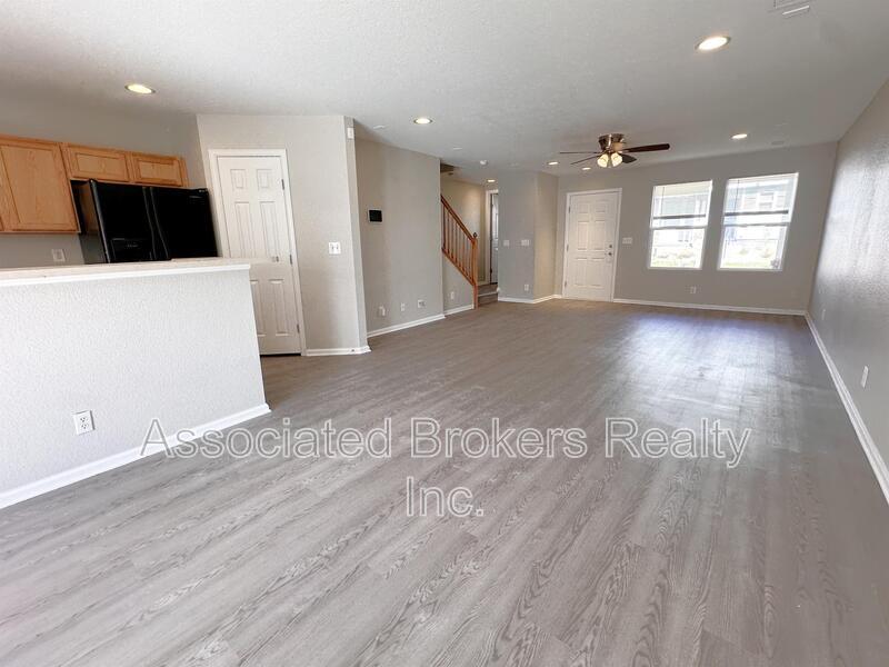 18941 E 58th Ave, Denver, CO 80249 Townhome Rentals in Denver CO