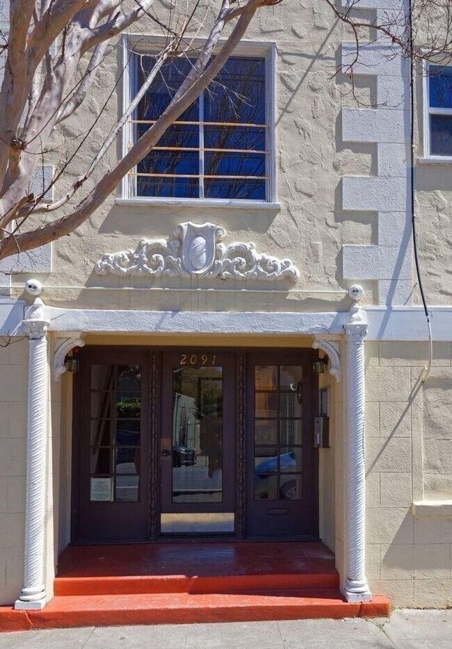 Building Photo - 2091 California St