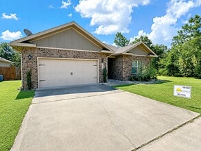 Building Photo - 2510 Tree Feather Ct