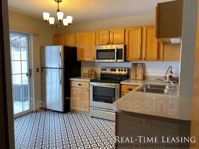 Building Photo - 14654 Evergreen Trail
