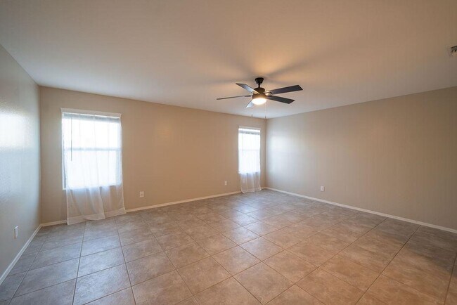 Foto del edificio - 26879 N 173rd Ln
