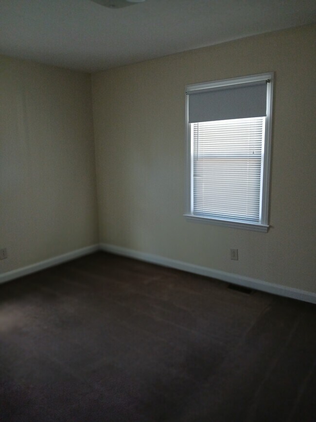 Building Photo - 339 Terry Ave