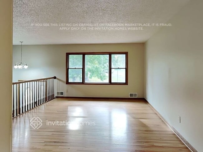Building Photo - 2457 Spruce Pl