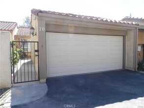 Building Photo - 19501 Rinaldi St