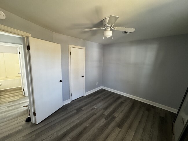 Building Photo - 126 Connector Rd