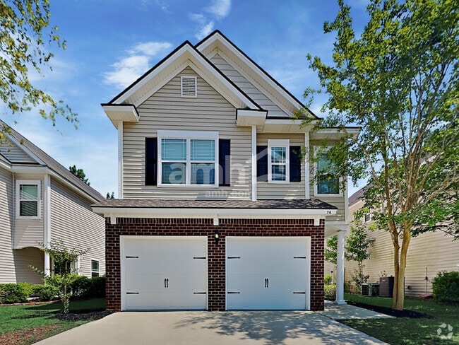 Building Photo - 70 Summer Hill Way
