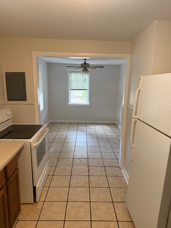 Building Photo - 2835 Cane Slash Rd