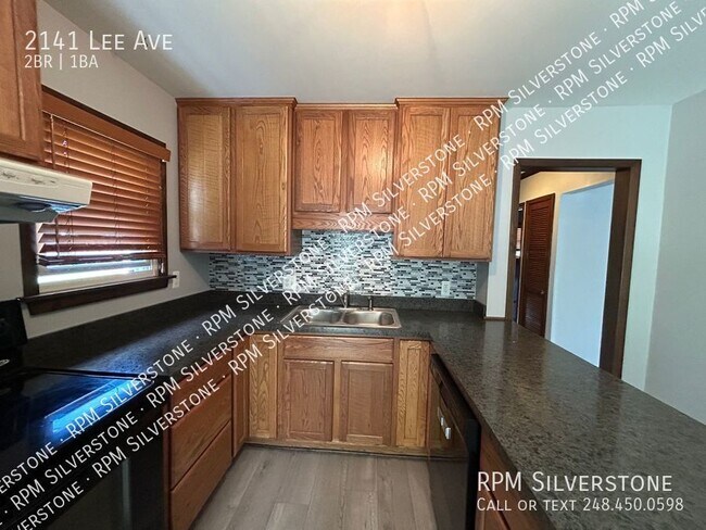 Foto del edificio - Spacious 2-bedroom