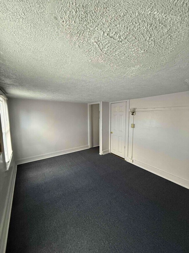 Foto del edificio - Charming 1-Bedroom Apartment in West Scranton – $1,050/Month