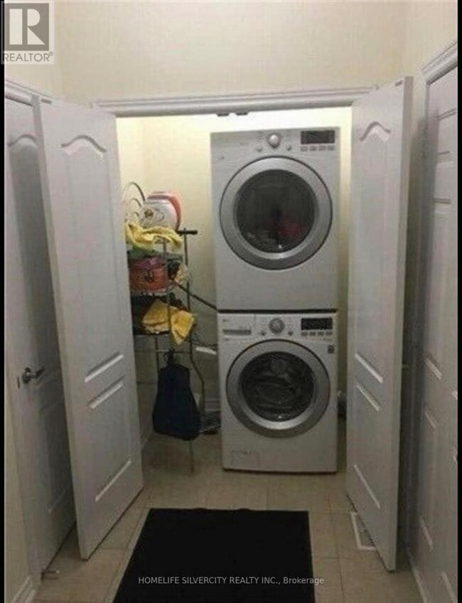 Building Photo - 52 Lanark Cir