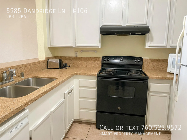 Foto del edificio - 5985 Dandridge Ln