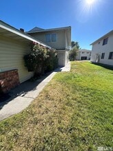 Building Photo - 5020 Catalina Dr