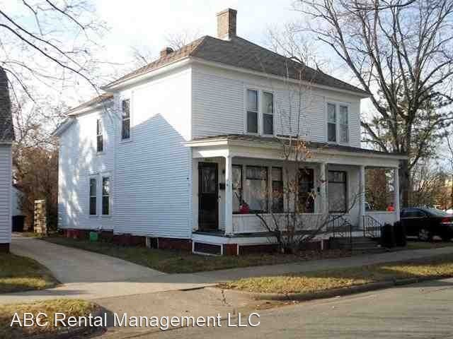 Building Photo - 208 Seymour St