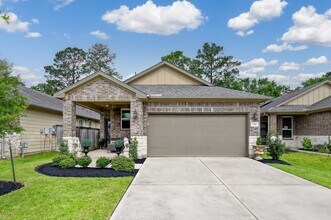 Building Photo - 7099 Silverleaf Oak St
