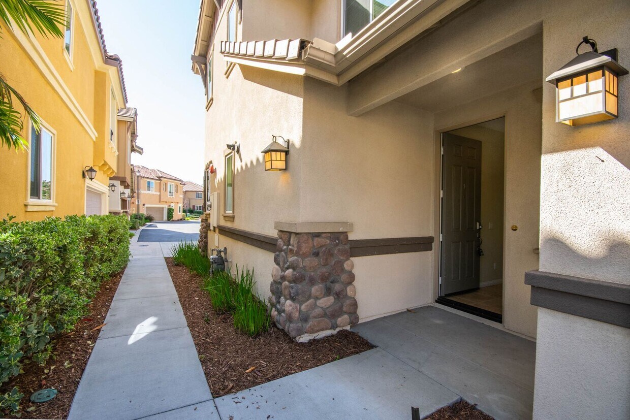Foto principal - 3BD Home in the Belmount Community of San ...