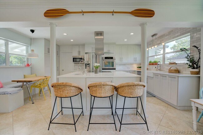 Foto del edificio - 547 Marlin Rd