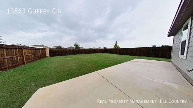 Building Photo - 13863 Guffey Cir