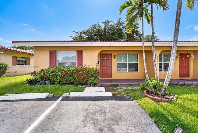 Building Photo - 3871 NW 110th Ave