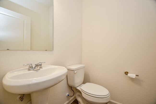 Foto del edificio - 13526 Kinsman Road