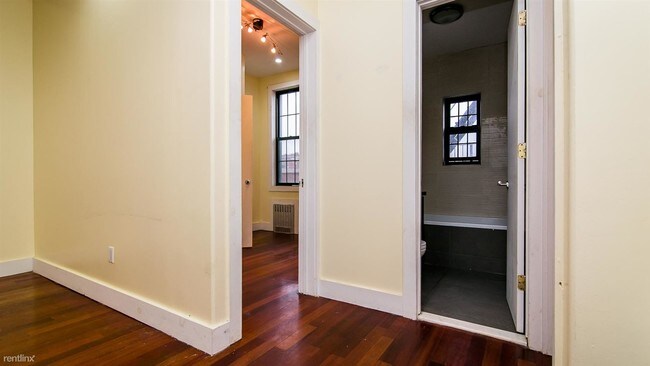 Foto del edificio - 276 Boerum St