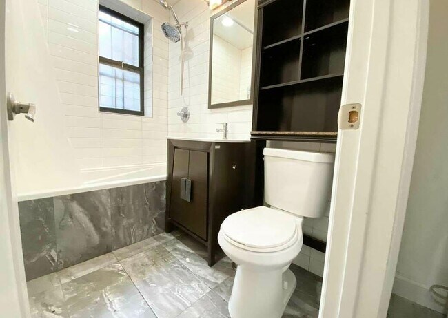 Building Photo - 3 W 137th St