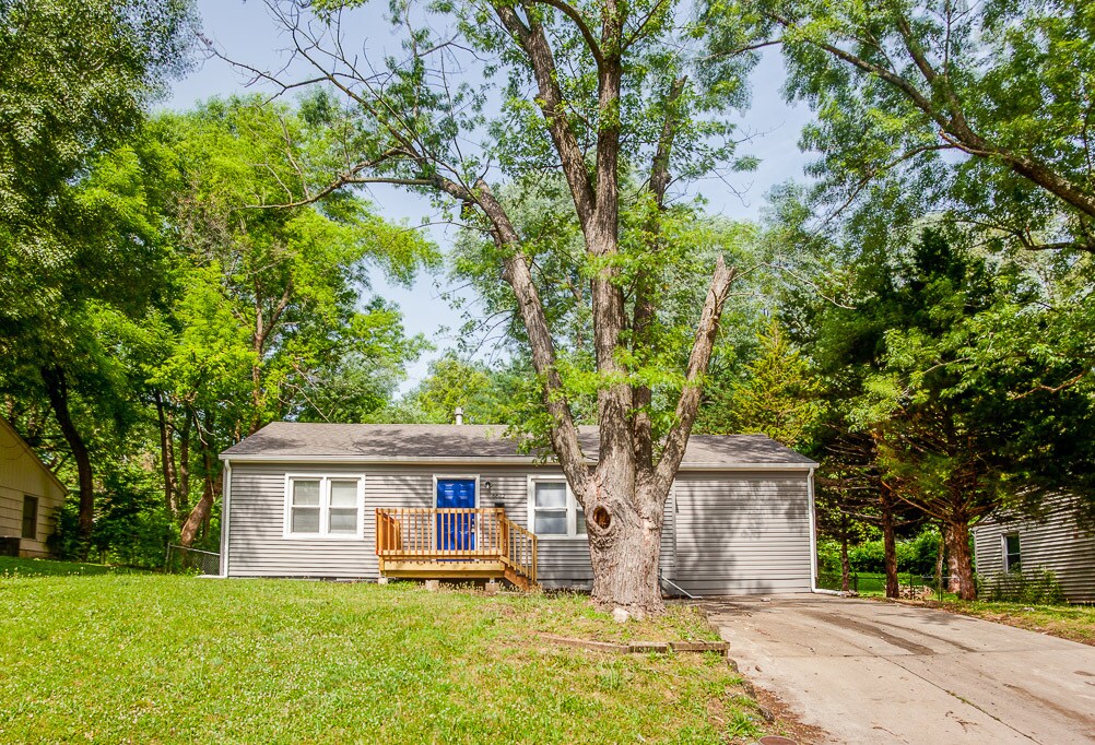 6612 Oxford Ave, Raytown, MO 64133 House Rental in Raytown, MO