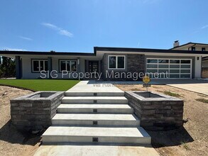 Building Photo - 2230 Sherwood Pl
