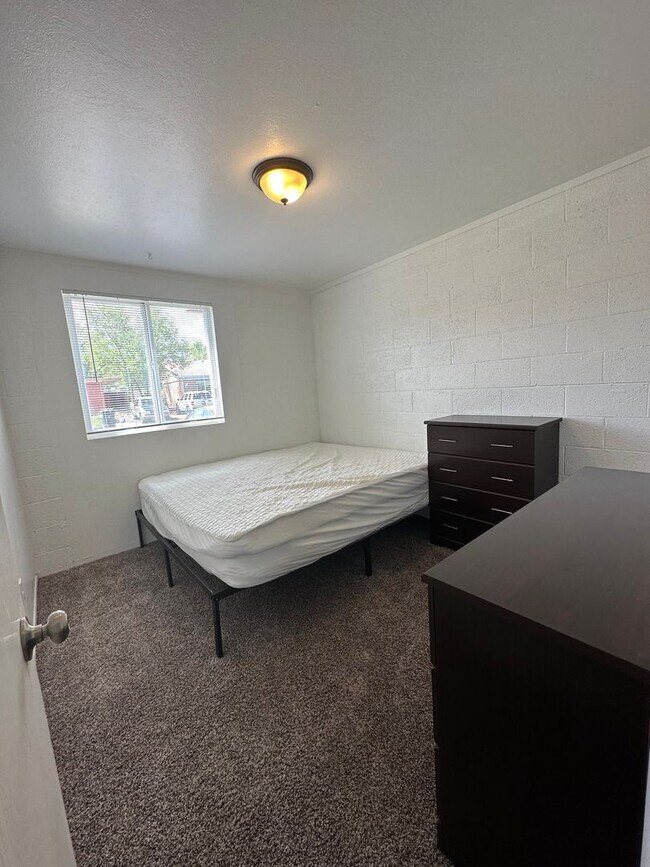 Building Photo - 1 br, 1 bath House - 367 Fairway South