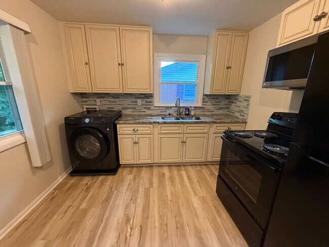 Foto del edificio - 828 Willow Pl
