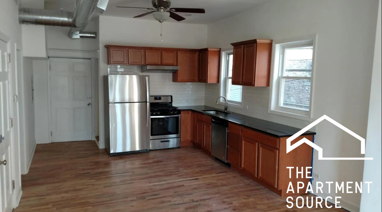 Foto principal - 1148 W Belmont Ave