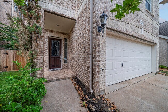 Foto del edificio - 14443 Basalt Ln