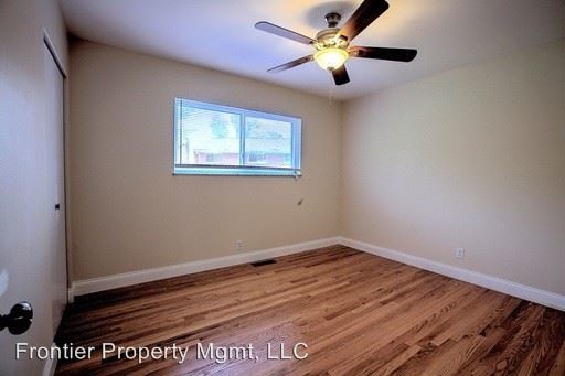 Building Photo - 929 Brookside Ave