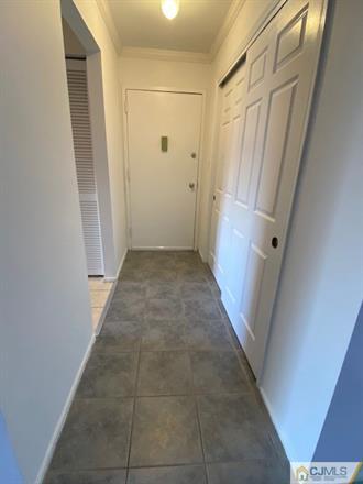 Foto del edificio - 405 Sharon Garden Ct