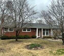 Building Photo - 175 Woodland Dr