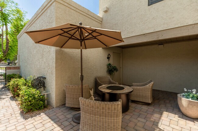 Foto del edificio - 8543 N 84th Pl
