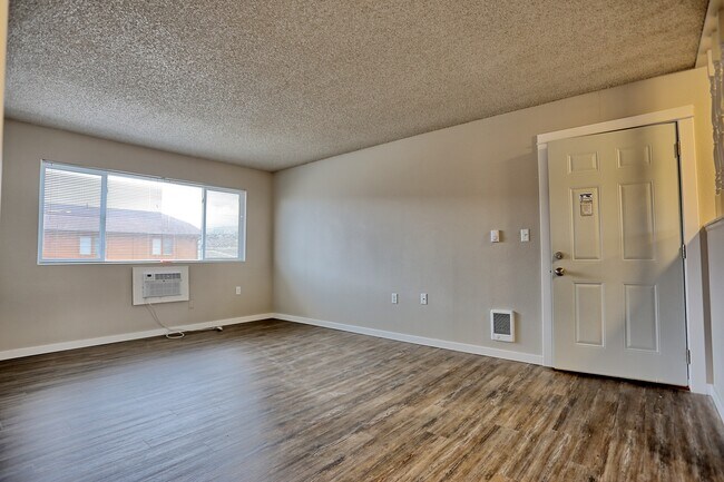Foto del edificio - 1230 Boulder Dr