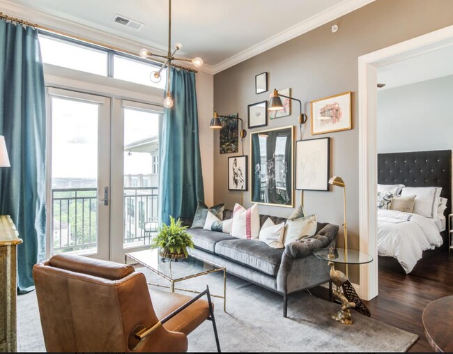 Foto del edificio - 530 E Paces Ferry Rd NE