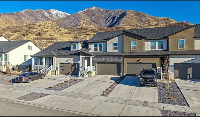Foto del edificio - 4877 Heartwood Rd