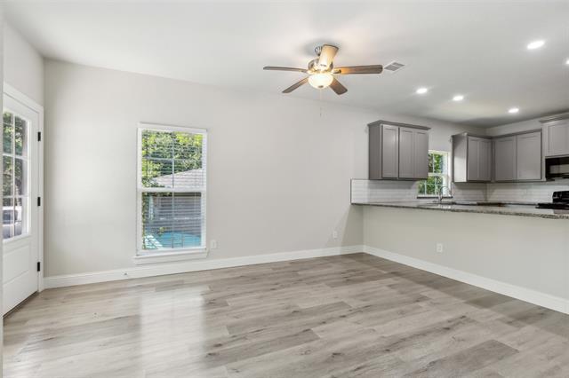 Foto del edificio - 211 N Eastern St