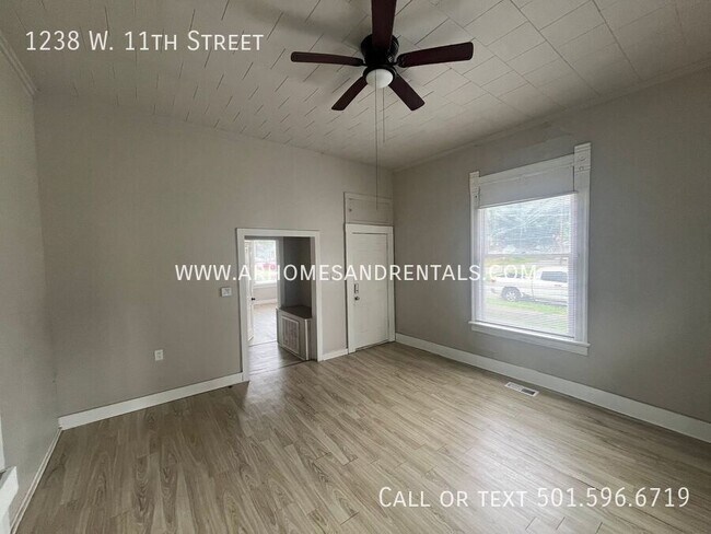 Foto del edificio - 1238 W 11th St