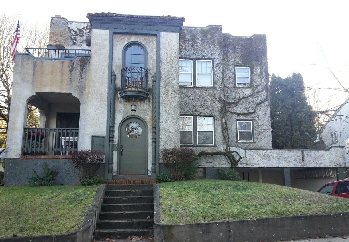 Foto principal - 1262 E 19th Ave