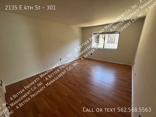 Foto del edificio - 2135 E 4th St