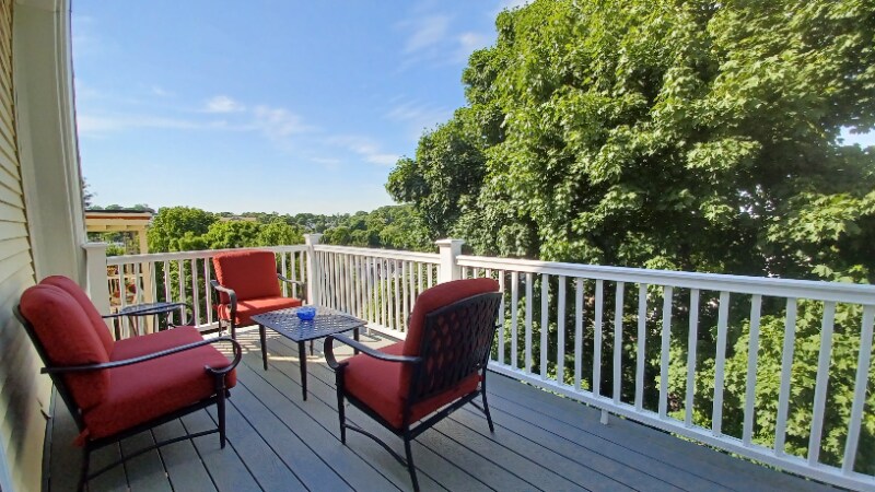 Primary Photo - 60 Montvale St